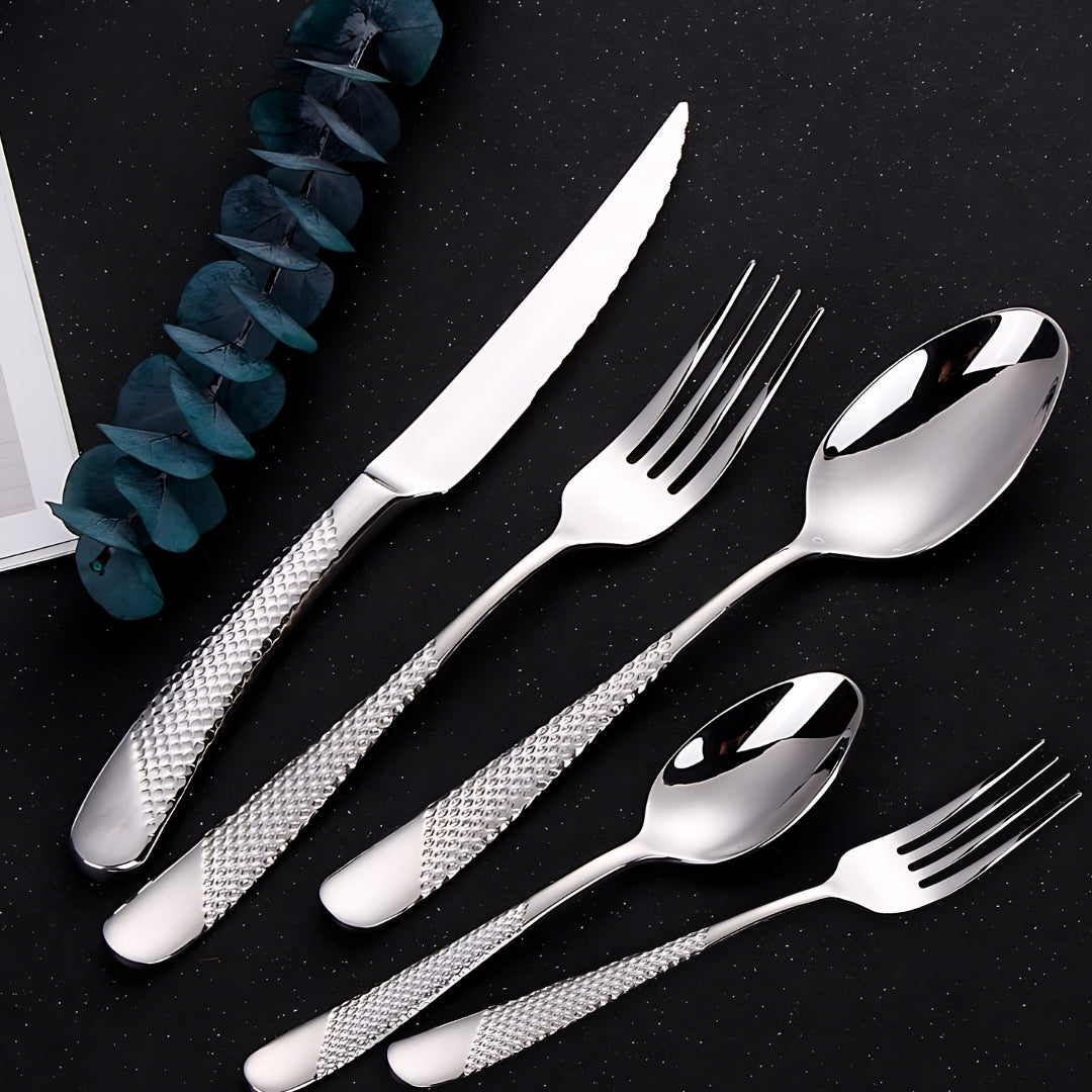 SIGNATURE Luxury Cutlery: Elegance for Every Occasion