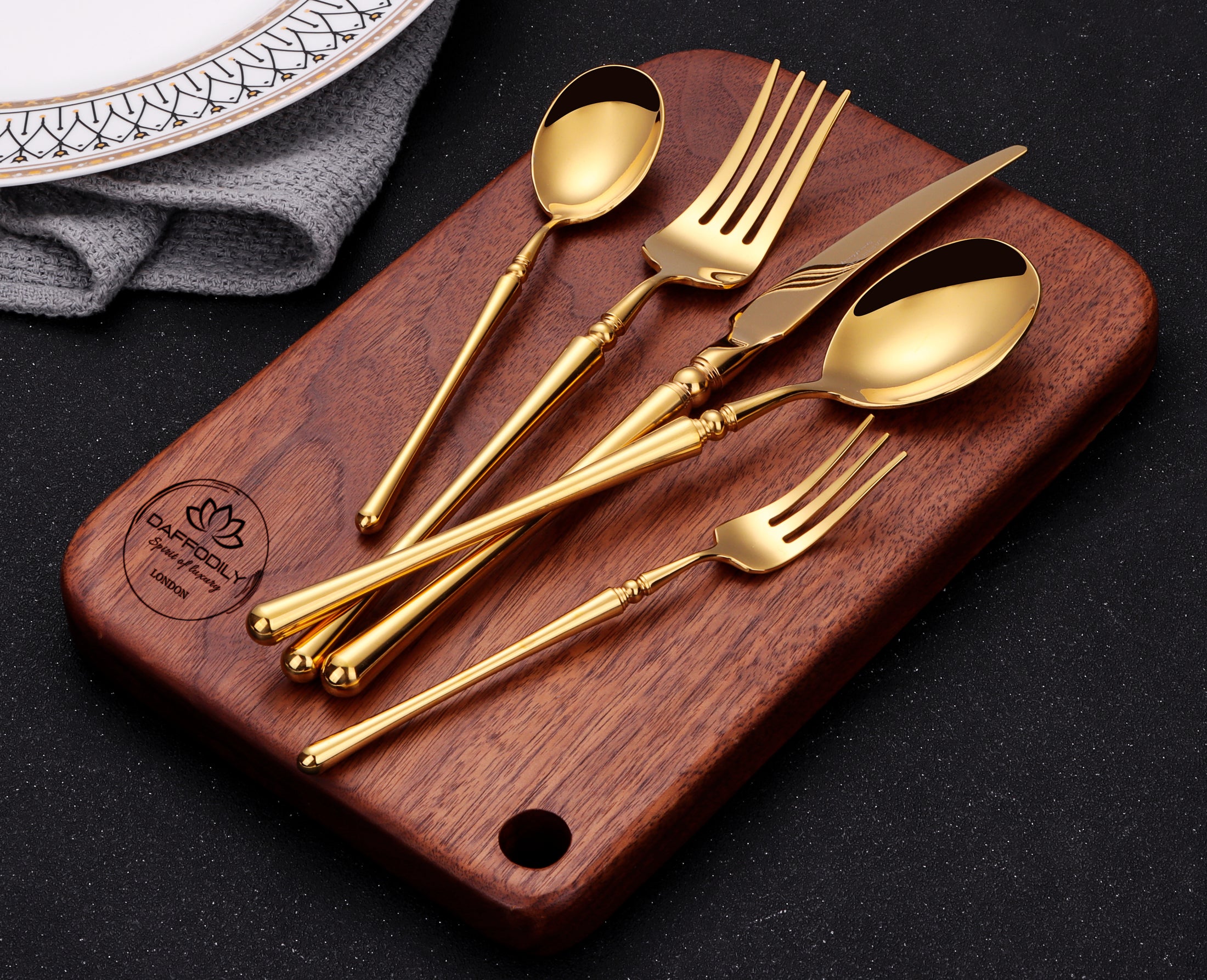 Daffodily Luxury Cutlery Sets Made from HighQuality Stainless Steel